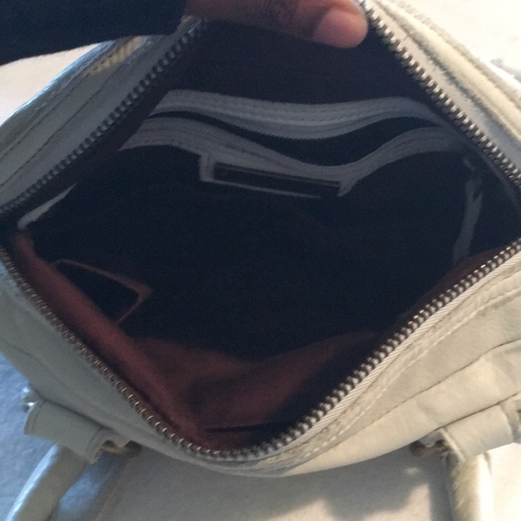 Linea pelle Purse - Picture 4 of 6